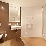 Szálloda Excelsior Hauptbahnhof 4*