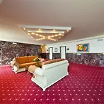 Excelsior Hauptbahnhof 4*