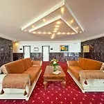 Excelsior Hauptbahnhof Hotel 4*