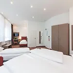 Excelsior Hauptbahnhof 4*