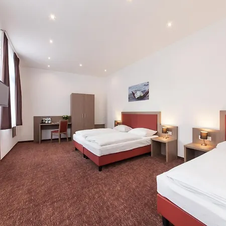 Excelsior Hauptbahnhof מלון 4*