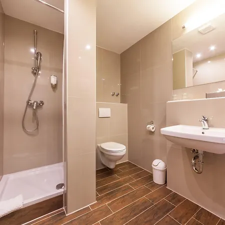 Excelsior Hauptbahnhof 4* דורטמונד