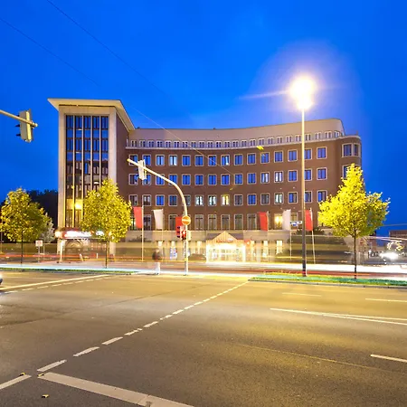호텔 Excelsior Hauptbahnhof 4*