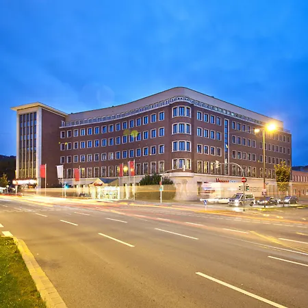 Excelsior Hauptbahnhof מלון 4*