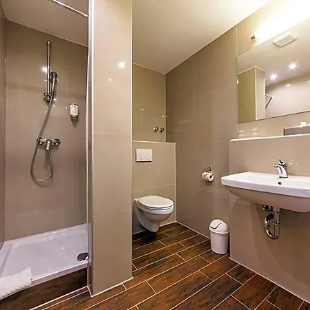 Excelsior Hauptbahnhof Hotel 4*