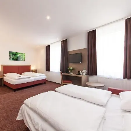 Excelsior Hauptbahnhof 4*