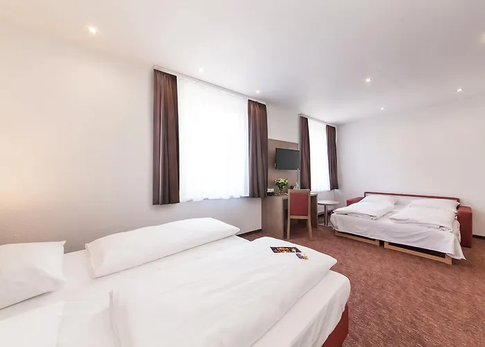 Excelsior Hauptbahnhof Hotel 4*