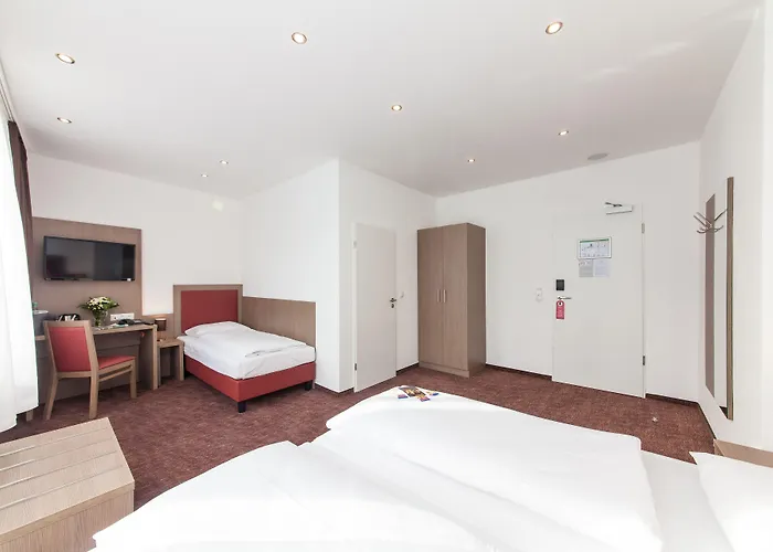 Excelsior Hauptbahnhof Hotel 4*