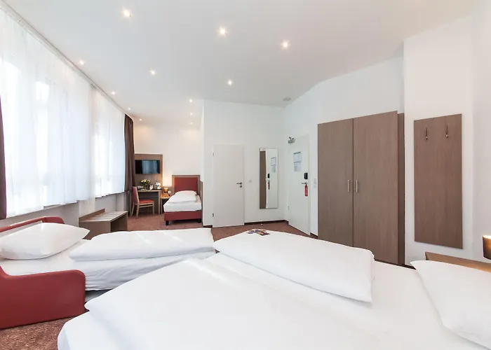 Excelsior Hauptbahnhof 4*